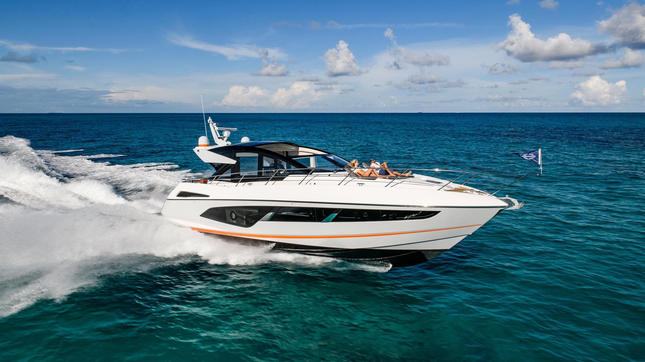 Sunseeker Predator 60 EVO — photograph 3