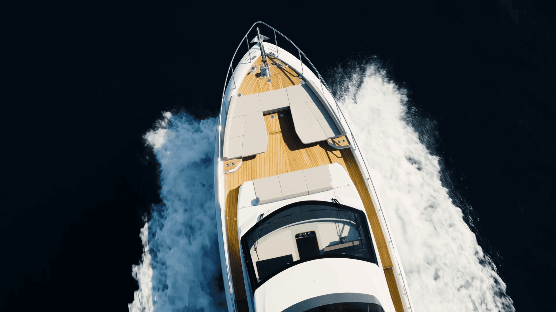 Ferretti 670 — photograph 3