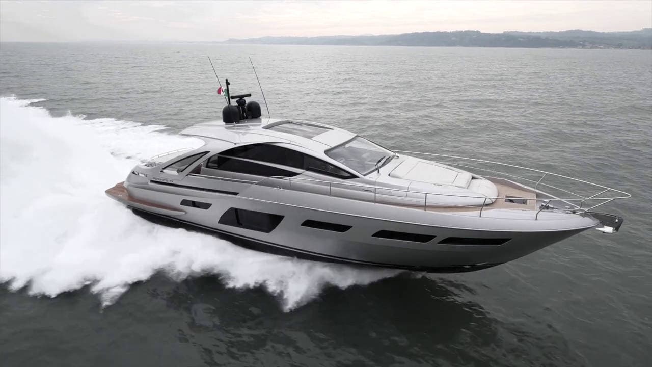 Pershing 7X