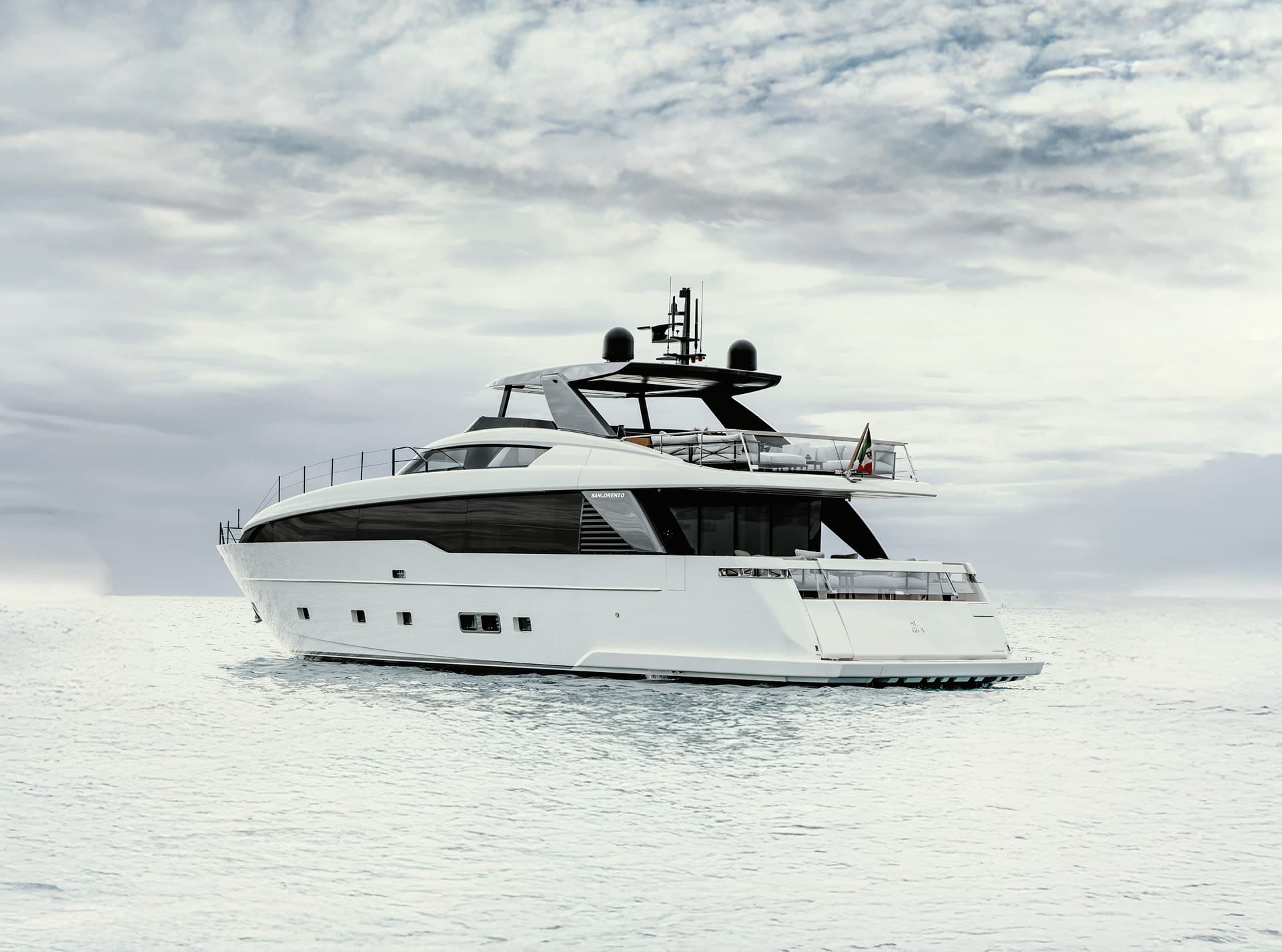 Sanlorenzo SL86 — photograph 2