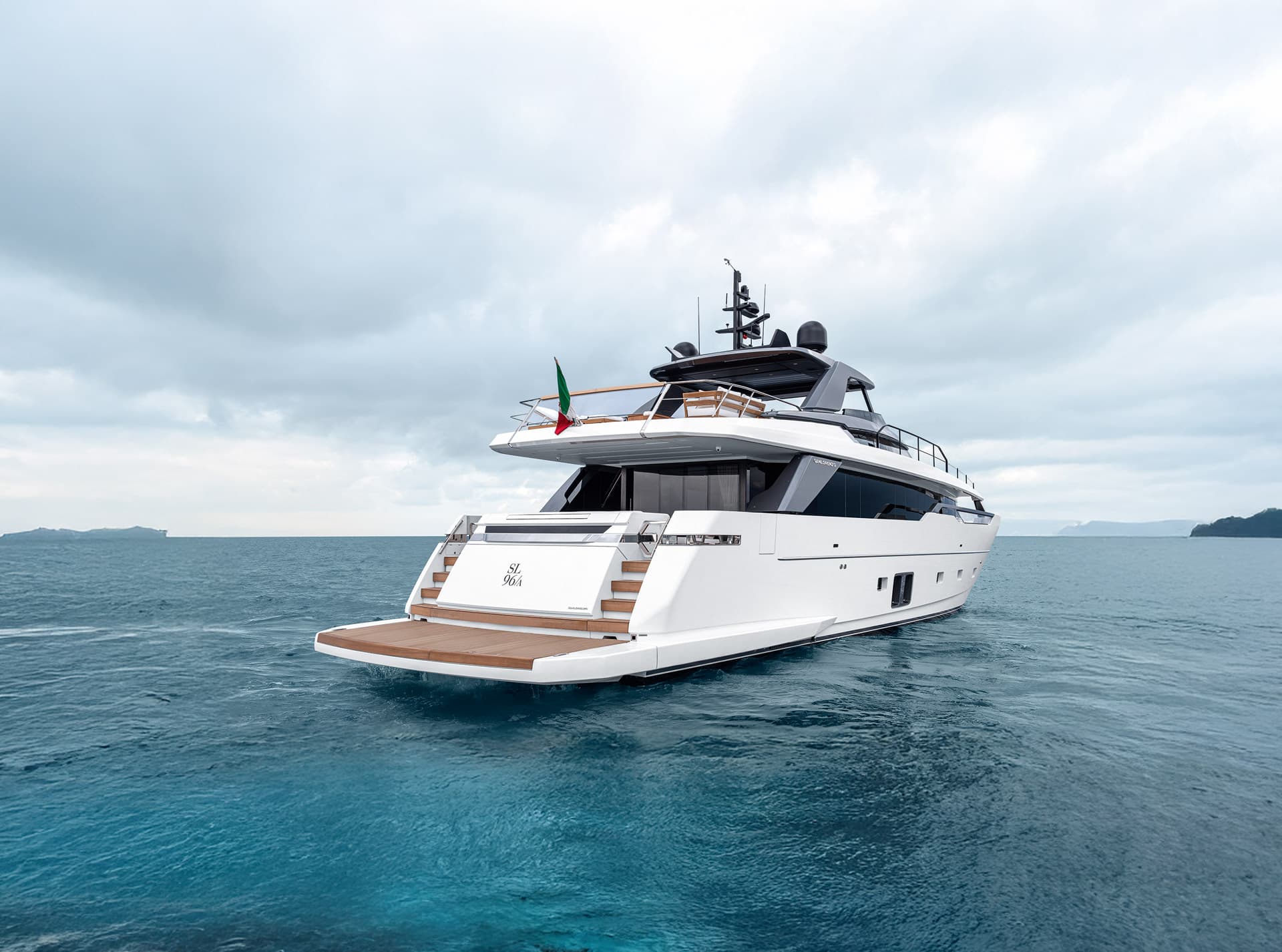 Sanlorenzo SL96 — photograph 2
