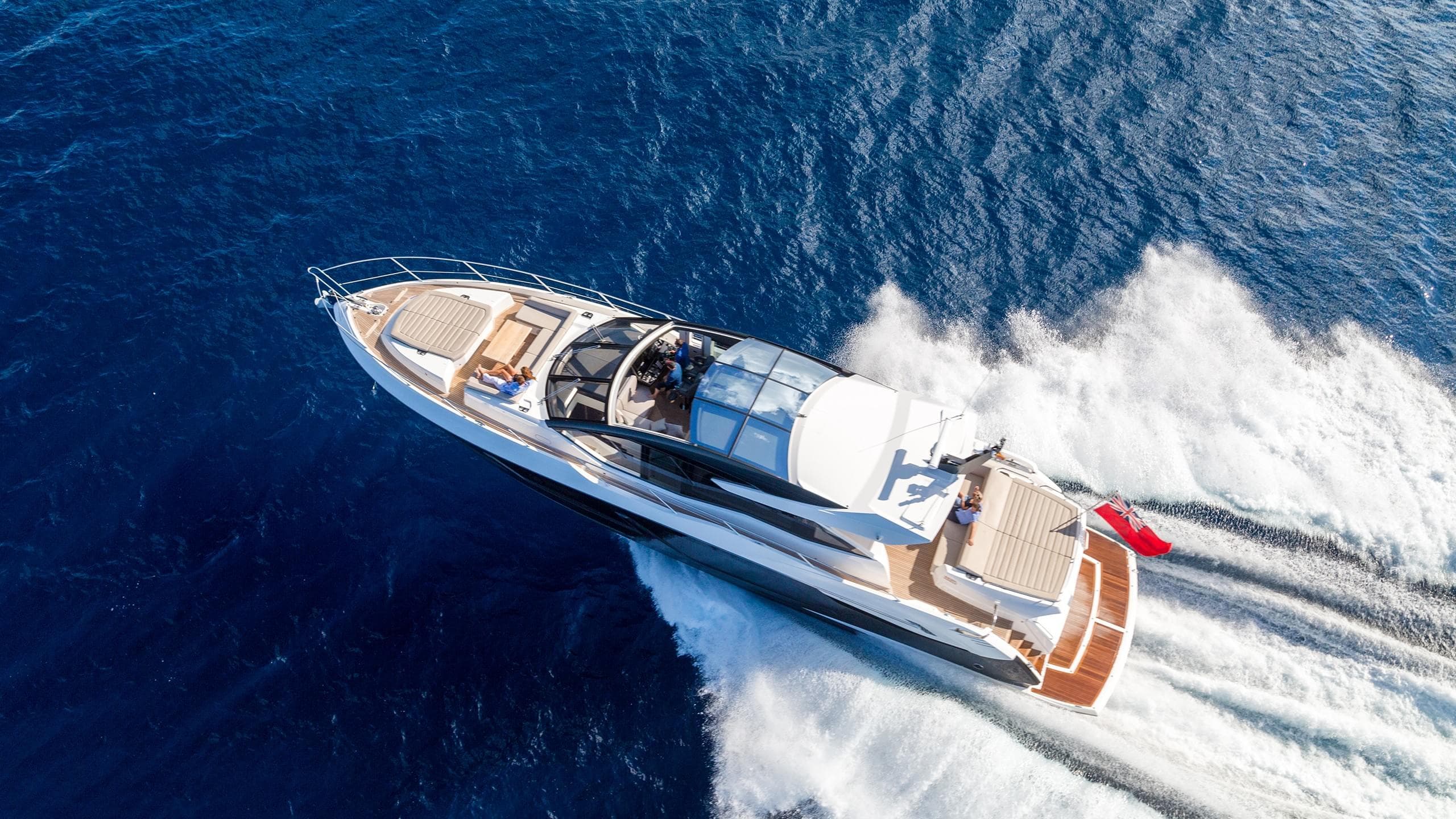 Sunseeker Predator 74 — photograph 3